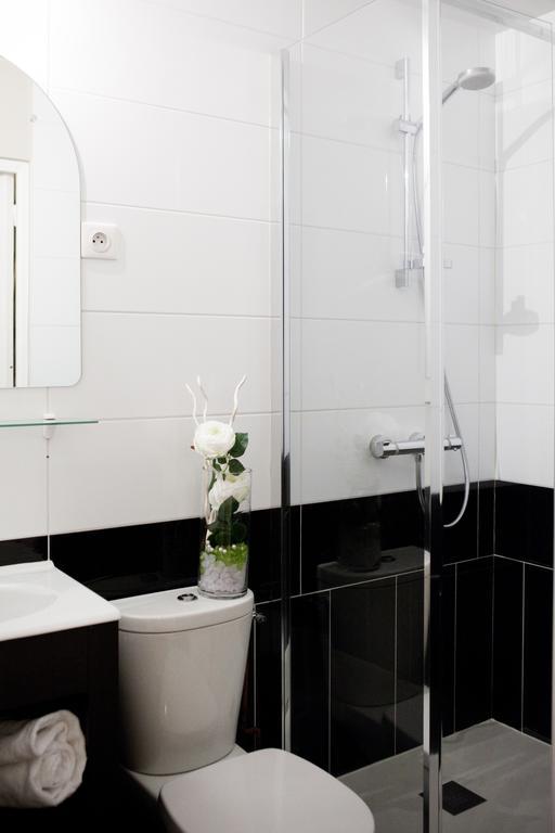 Hotel Abat Jour Nantes Zimmer foto